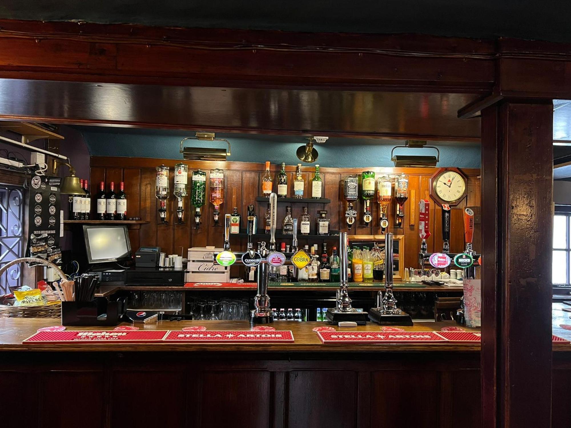 Roebuck Hotel